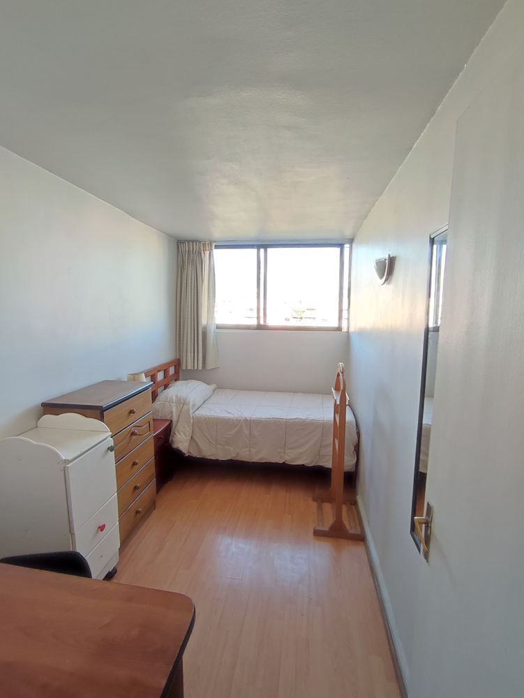 Habitación amoblada y baño propio providencia en Providencia