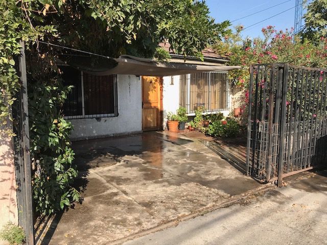 ¡habitación disponible en peñalolén! buscamos roomie (ambiente lgtb+ friendly) en Penalolen