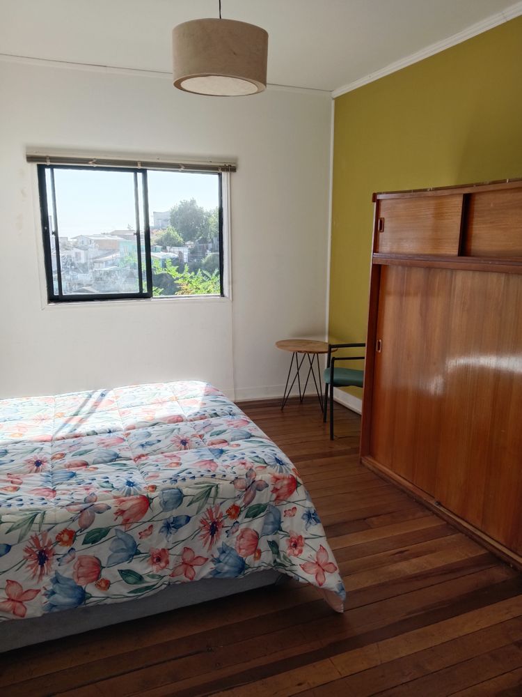 Hermosa habitación con vista al mar en Valparaiso — Busco Roomie