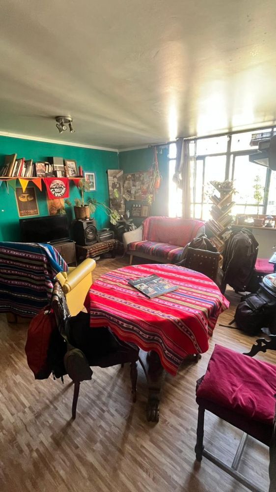 Busco compañero/a de departamento en bello departamento céntrico. en Santiago