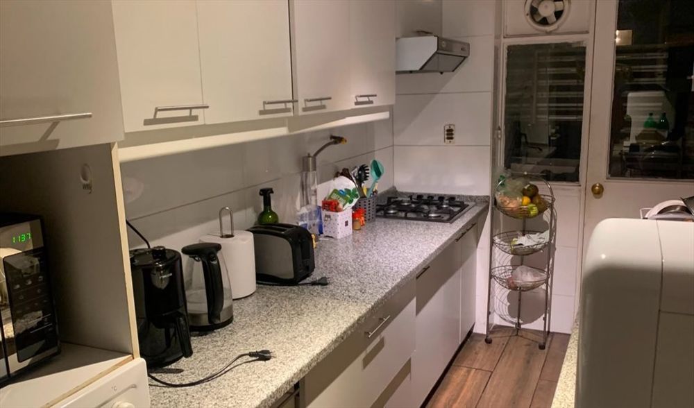Se busca roomie en depto barrio el golf en Las condes — Busco Roomie