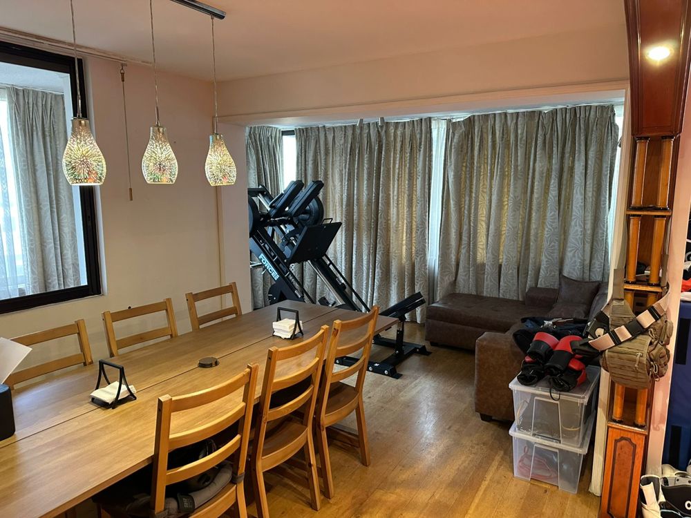 Departamento a pasos del metro escuela militar en Las condes — Busco Roomie