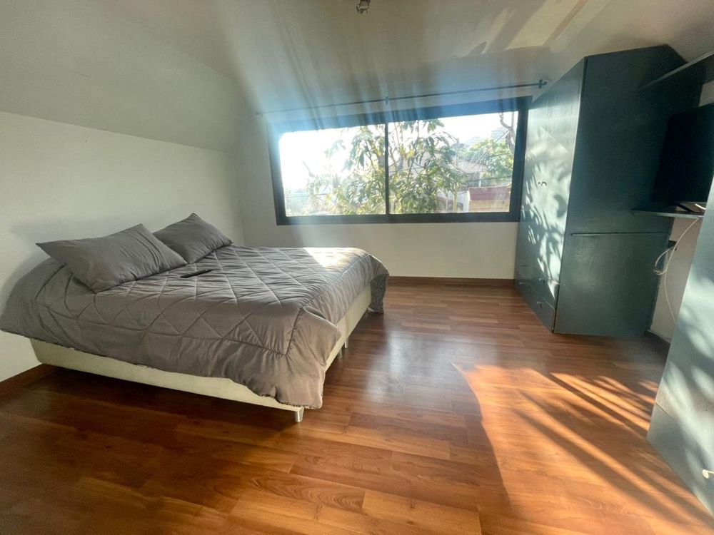 Amplia habitación las condes en Las condes