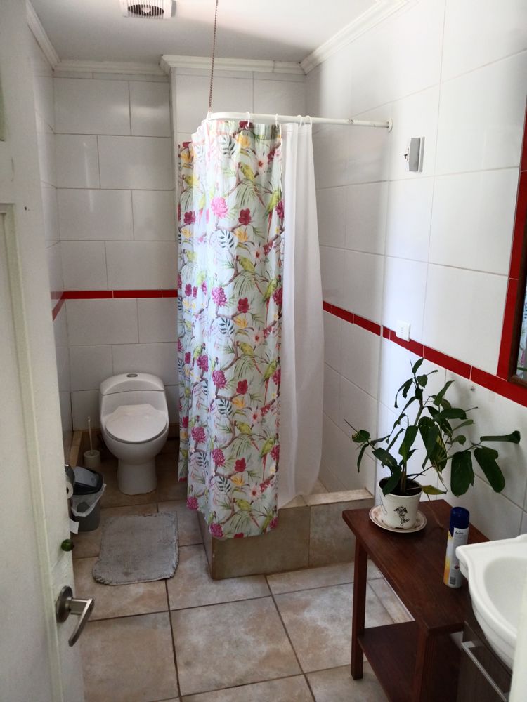 Hermosa habitación con vista al mar en Valparaiso — Busco Roomie
