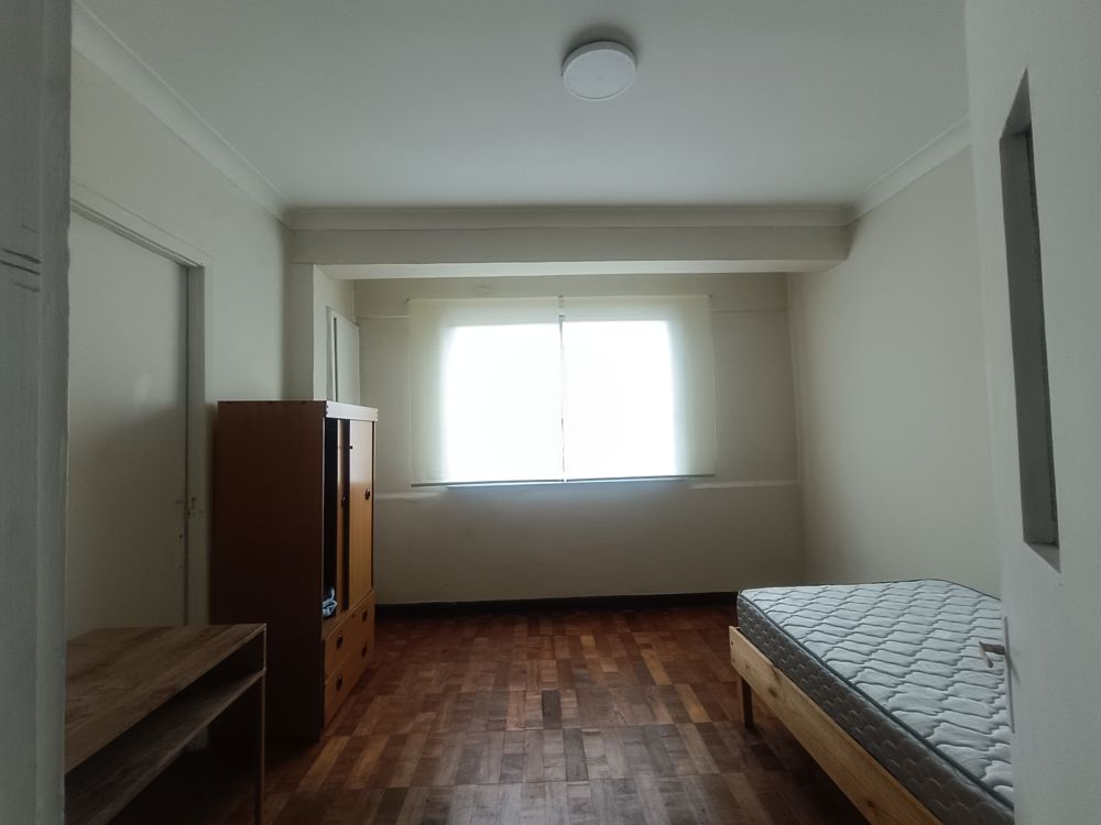 Amplia habitación en espacioso depto en stgo centro en Santiago