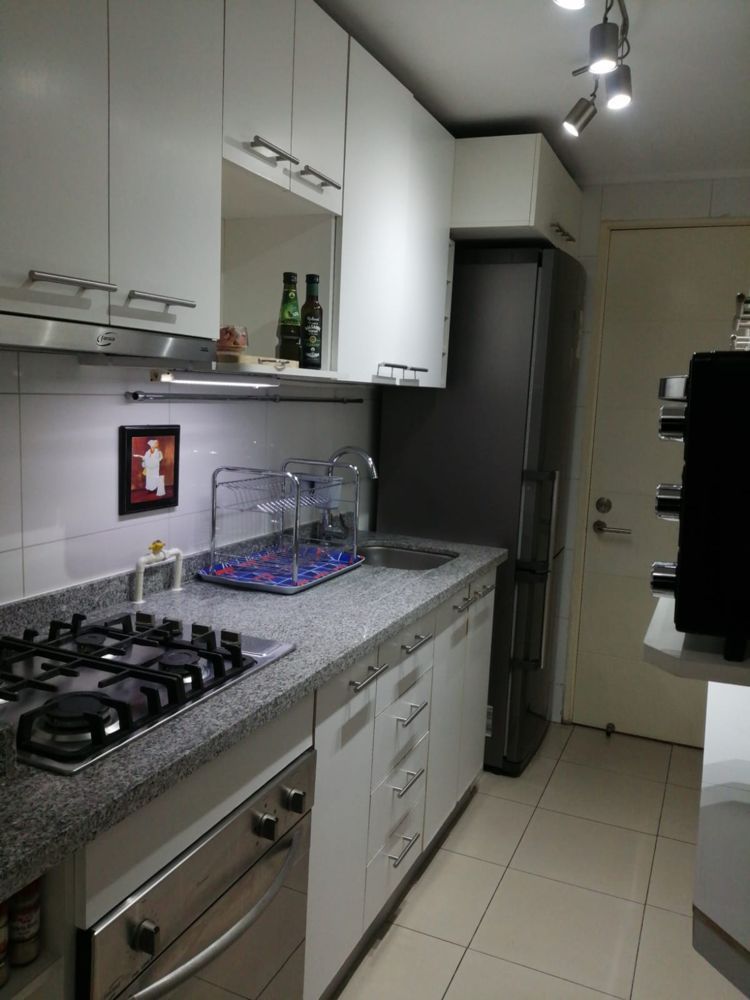 Departamento providencia $450.000 incluye estacionamiento gastos comunes en Providencia