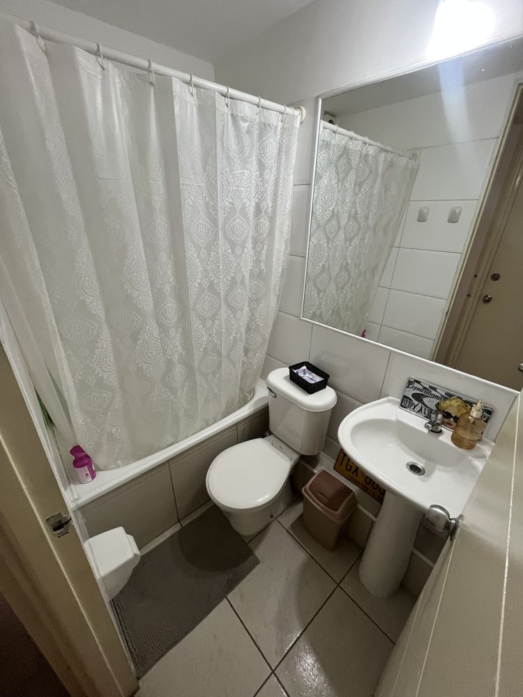 Comparto depto, cómodo linda vista, baño privado en Santiago — Busco Roomie