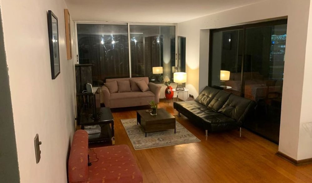 Se busca roomie en depto barrio el golf en Las condes — Busco Roomie