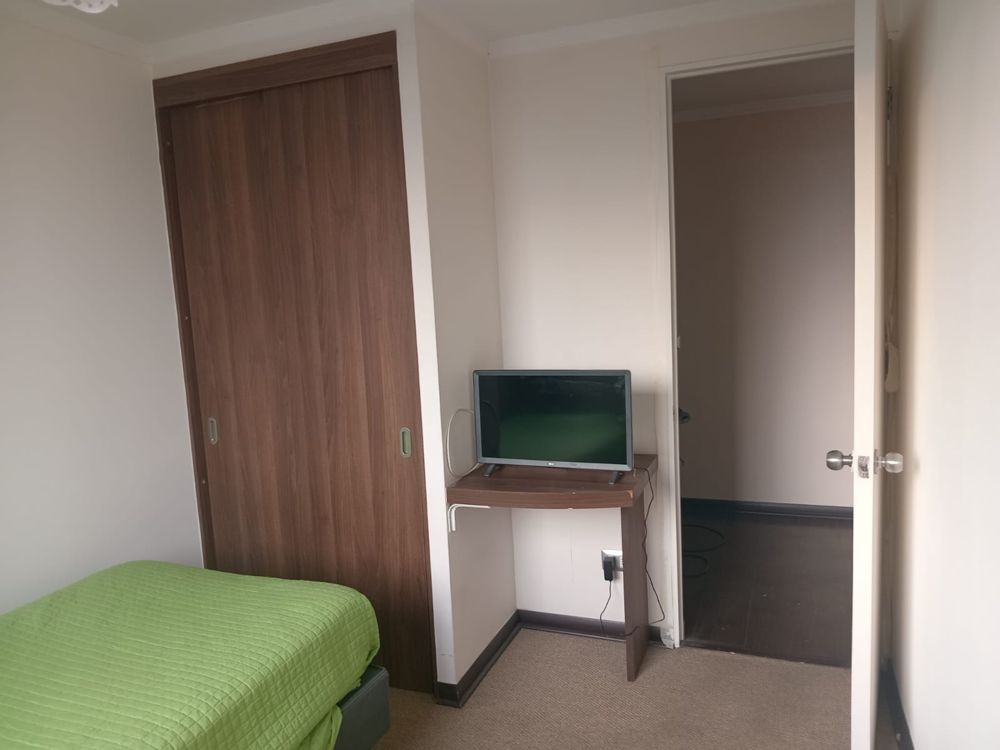 Arriendo pieza, baño de uso exclusivo en Huechuraba — Busco Roomie