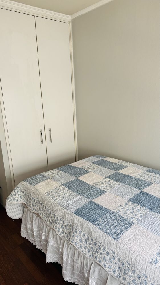 Arriendo habitación  amoblada en Santiago — Busco Roomie