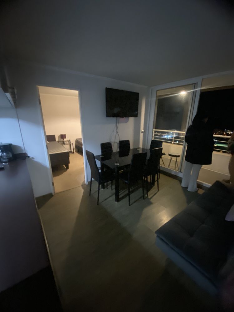 Busco roomie para dpto con baño privado en pieza y estacionamiento en Vina del mar — Busco Roomie