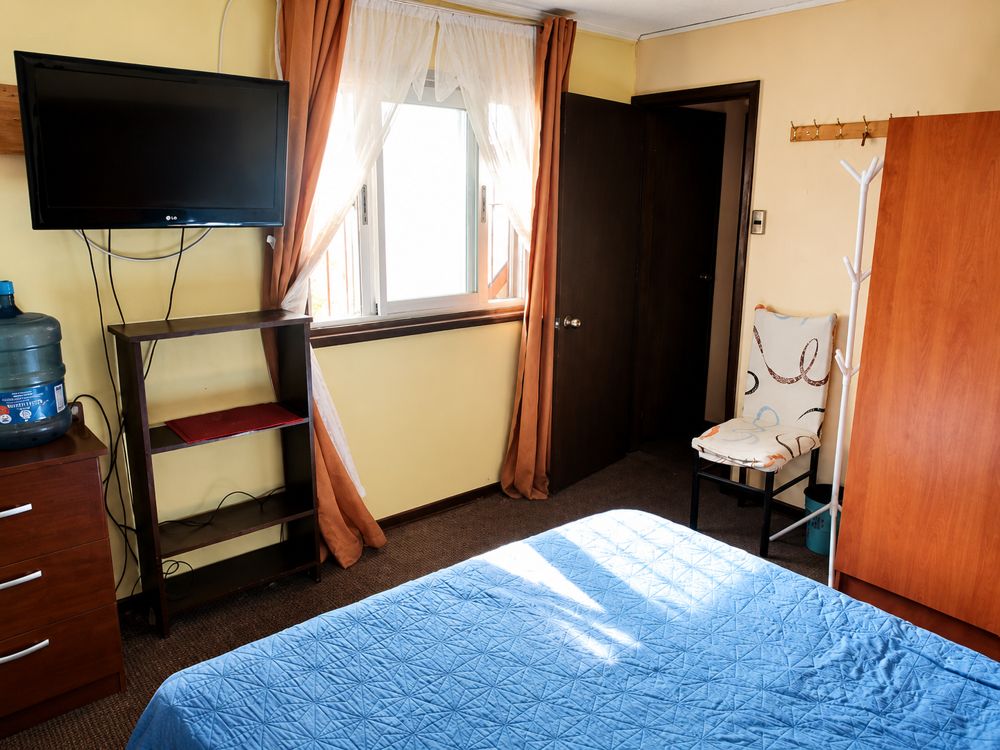 Habitación amoblada e independiente –metro rojas magallanes en La florida — Busco Roomie