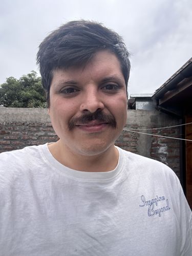 Foto de perfil de Javier — Roomie en Busco Roomie