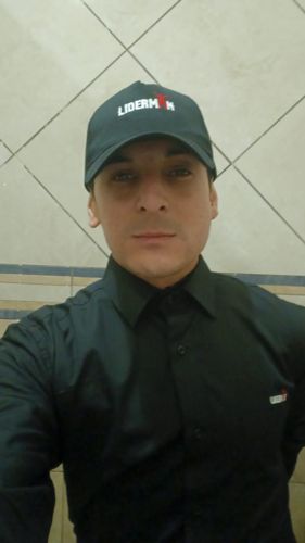 Foto de perfil de Esteban — Roomie en Busco Roomie