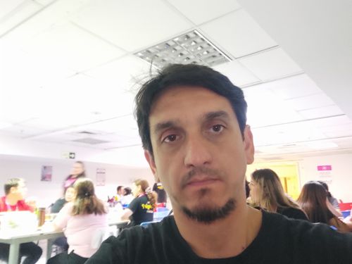 Foto de perfil de Victor — Roomie en Busco Roomie