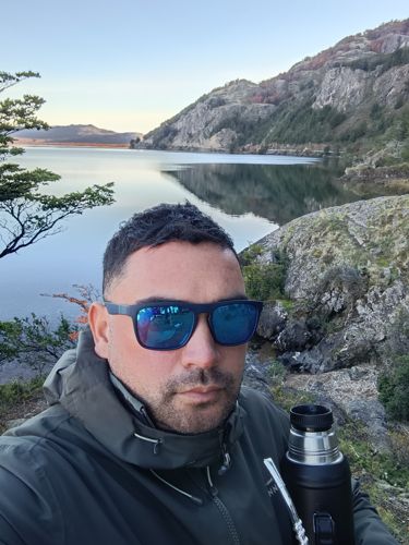 Foto de perfil de Héctor — Roomie en Busco Roomie