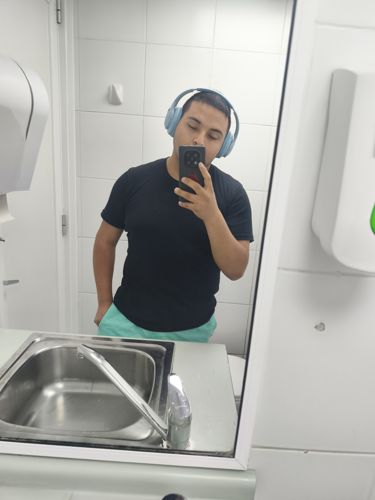 Foto de perfil de Sebastián Gabriel — Roomie en Busco Roomie