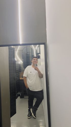 Foto de perfil de Carlos — Roomie en Busco Roomie