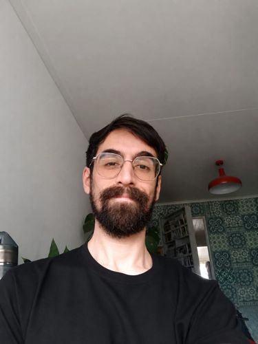 Foto de perfil de Sebastian — Roomie en Busco Roomie