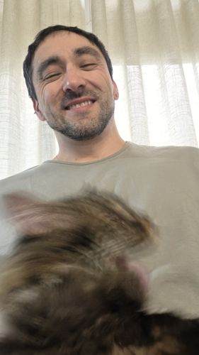 Foto de perfil de Rudy — Roomie en Busco Roomie
