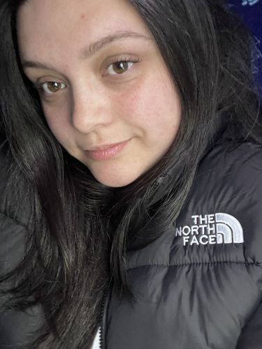 Foto de perfil de Camina Yuzary — Roomie en Busco Roomie
