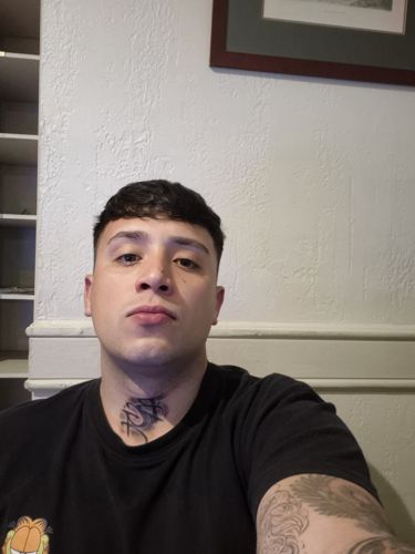 Foto de perfil de Byron — Roomie en Busco Roomie