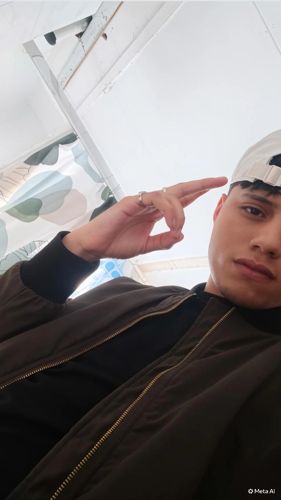 Foto de perfil de Andres — Roomie en Busco Roomie